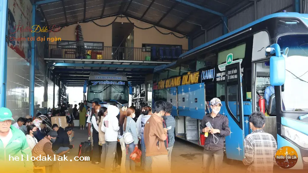 nhà xe phú hòa
