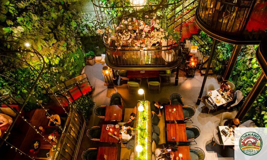 Cafe Terrace