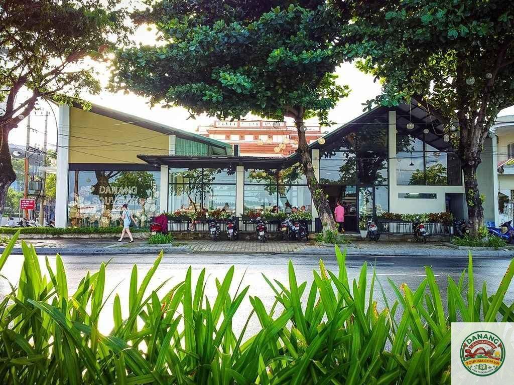 Danang Souvenirs & Cafe - Hình 5