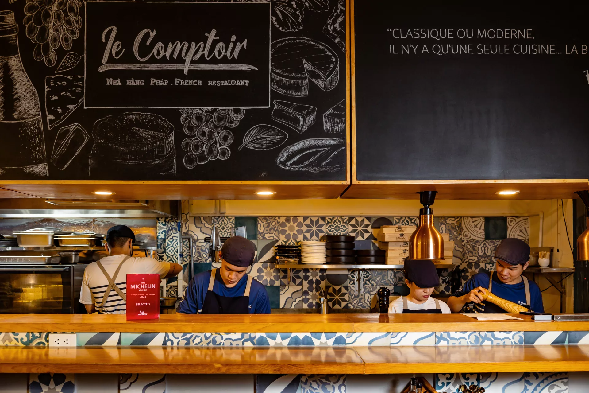 Le Comptoir - Hình 1