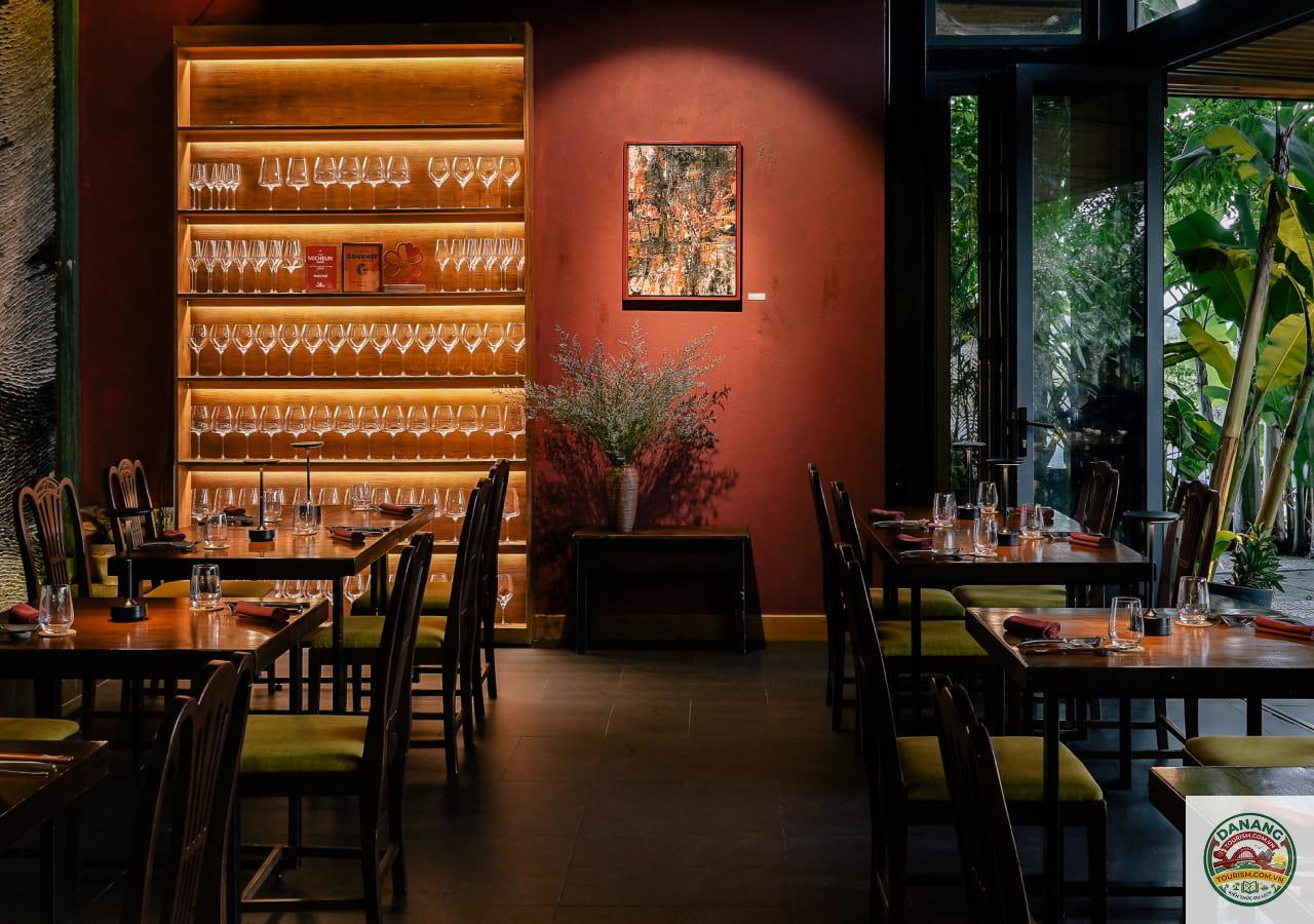 Si Dining - Hình 1