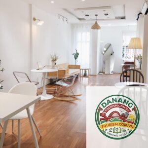Sleeping Wood Cafe
