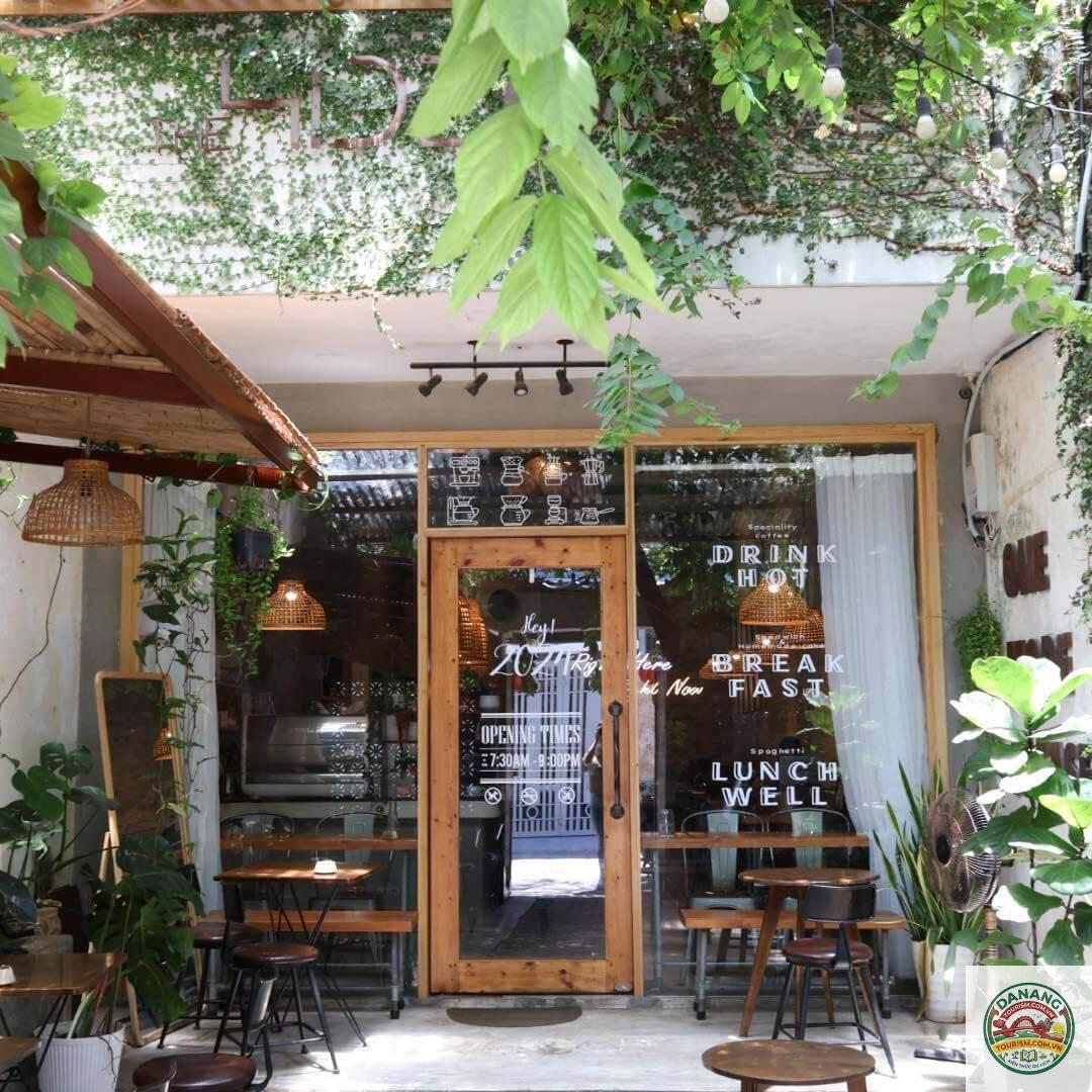 The Hideout Cafe - Hình 2