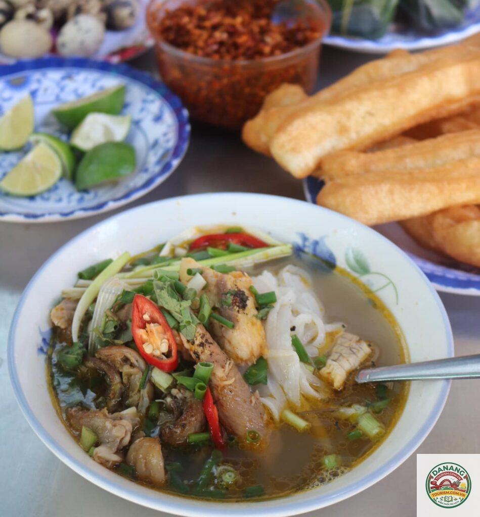 bánh canh cá lóc đà nẵng