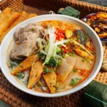 Bánh Canh Cua Đà Nẵng – Hương Vị Đậm Đà Làm Say Lòng Thực Khách bánh canh cua đà nẵng