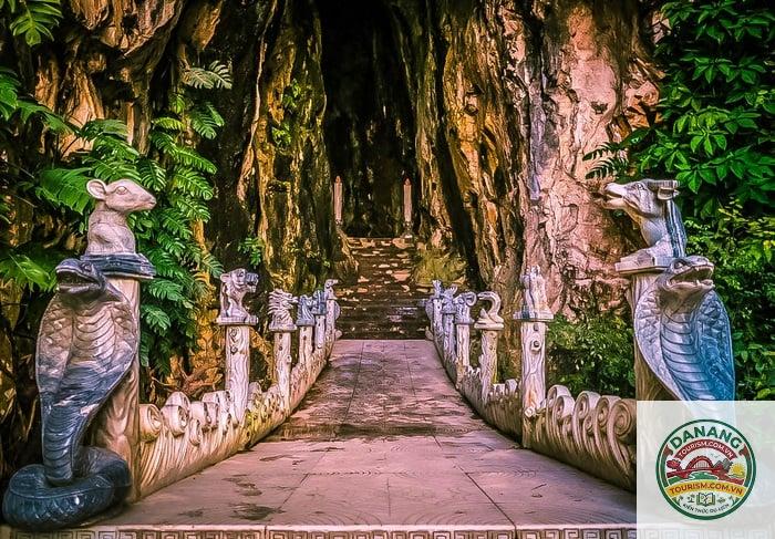 động âm phủ - Hình 1