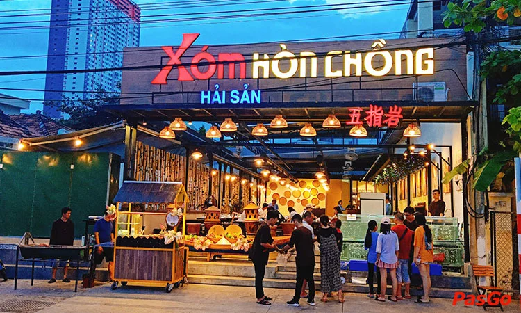 quán ăn gần hòn chồng