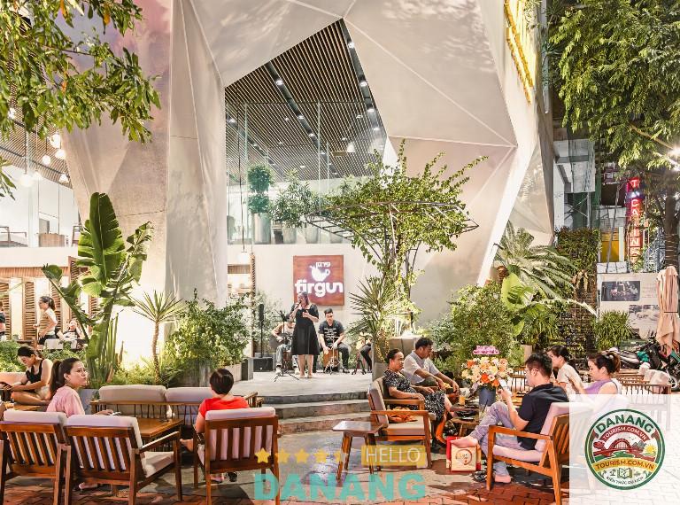 quán cafe gần cầu rồng - Hình 3