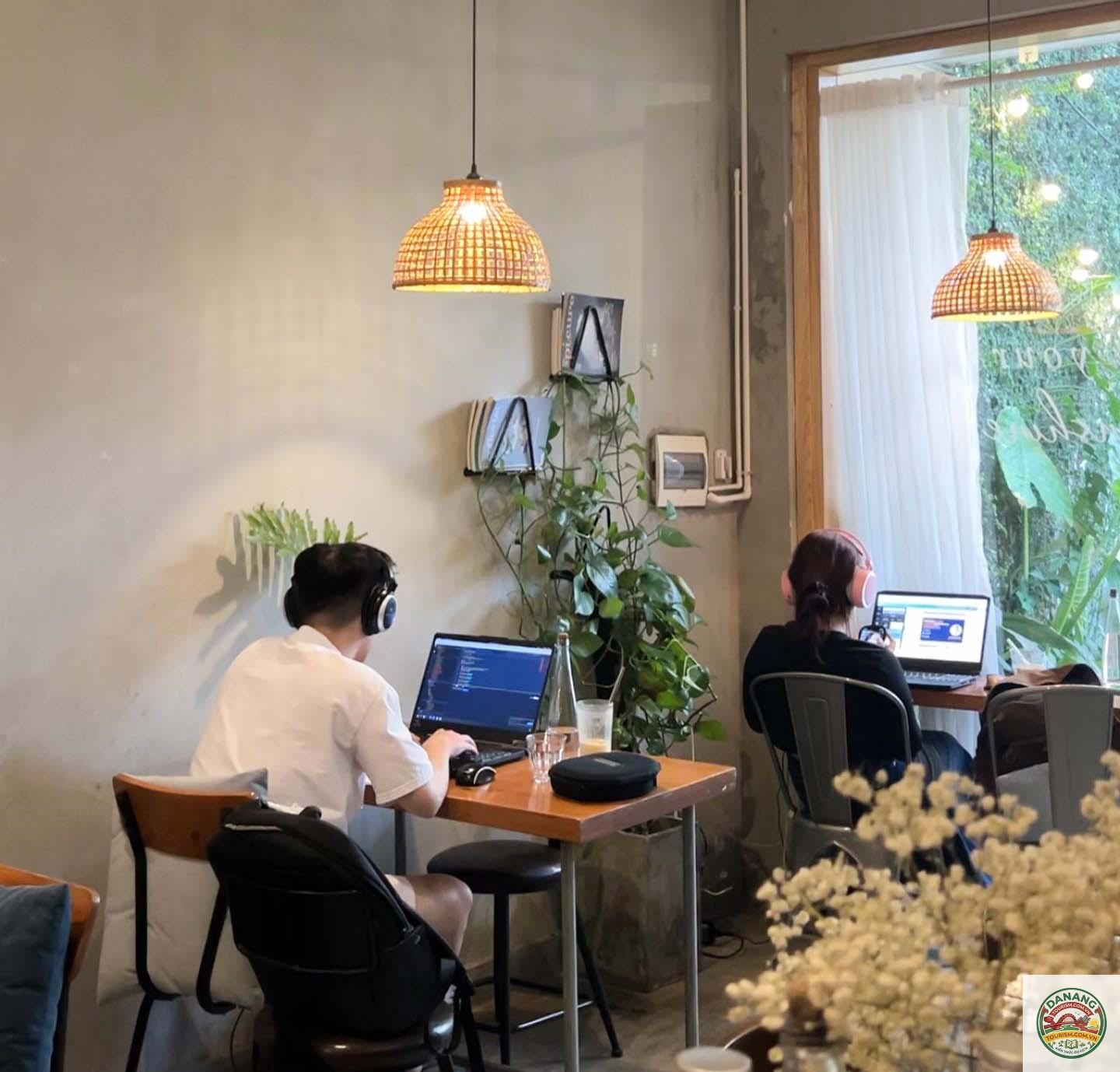 quán cafe làm việc đà nẵng - Hình 3