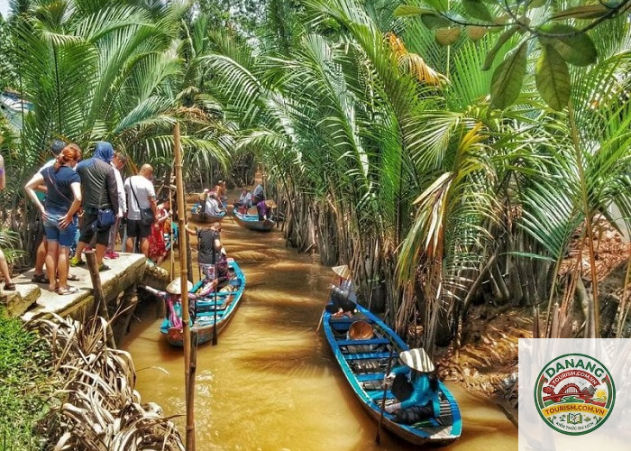 Giồng Trôm có gì chơi