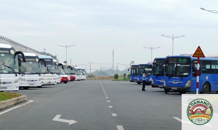 bến xe buýt miền đông