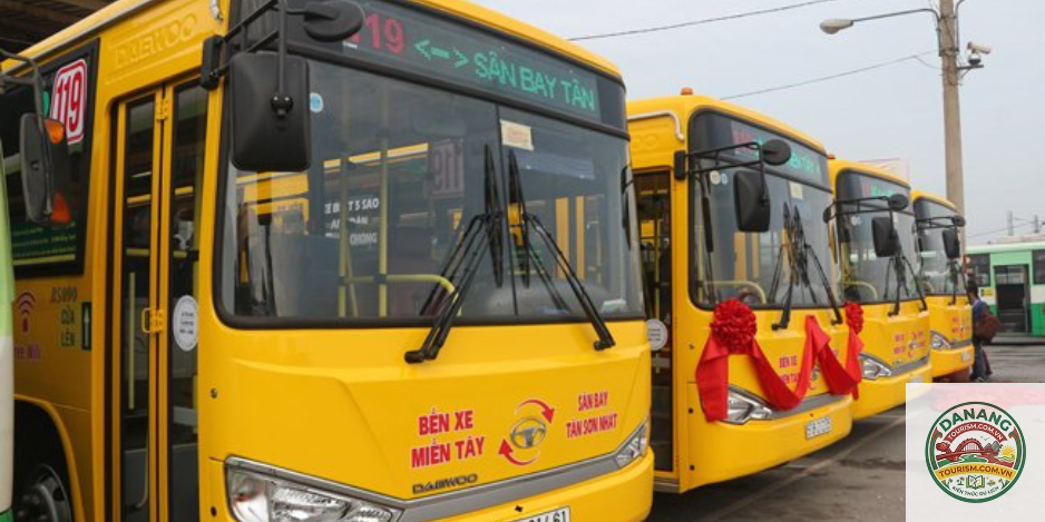 bến xe buýt miền tây