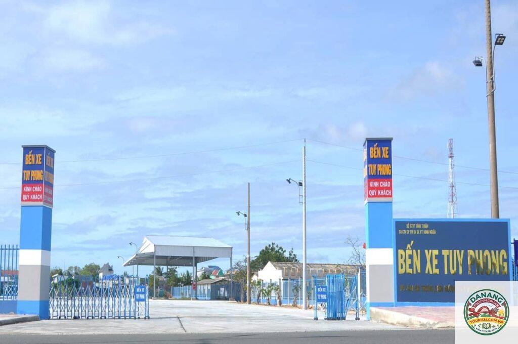 bến xe tuy phong