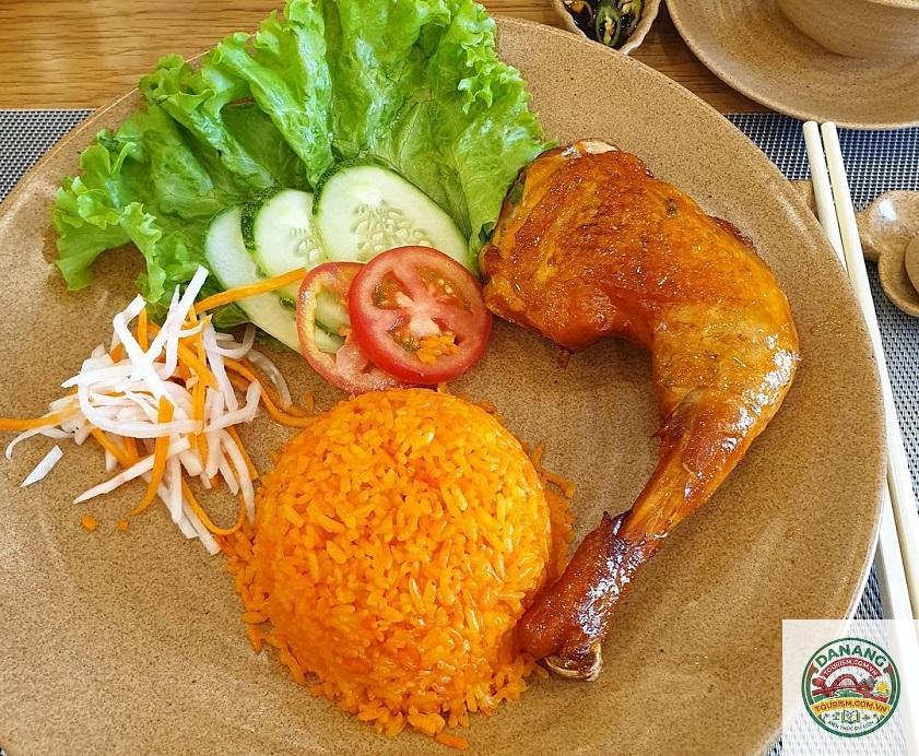 cơm gà đà nẵng