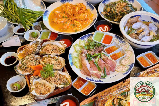 đặc sản đà nẵng gần biển mỹ khê