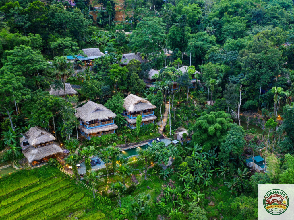 homestay pù luông view núi